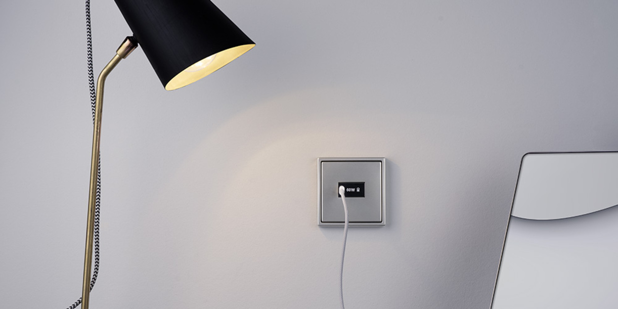Ladegerät USB PD 60 bei Oprea Elektrotechnik in Scheinfeld