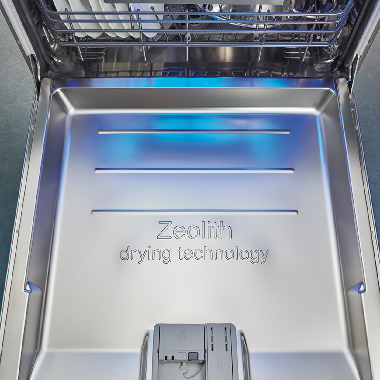 Zeolith Trocknen – Für glänzende Spülergebnisse bei Oprea Elektrotechnik in Scheinfeld